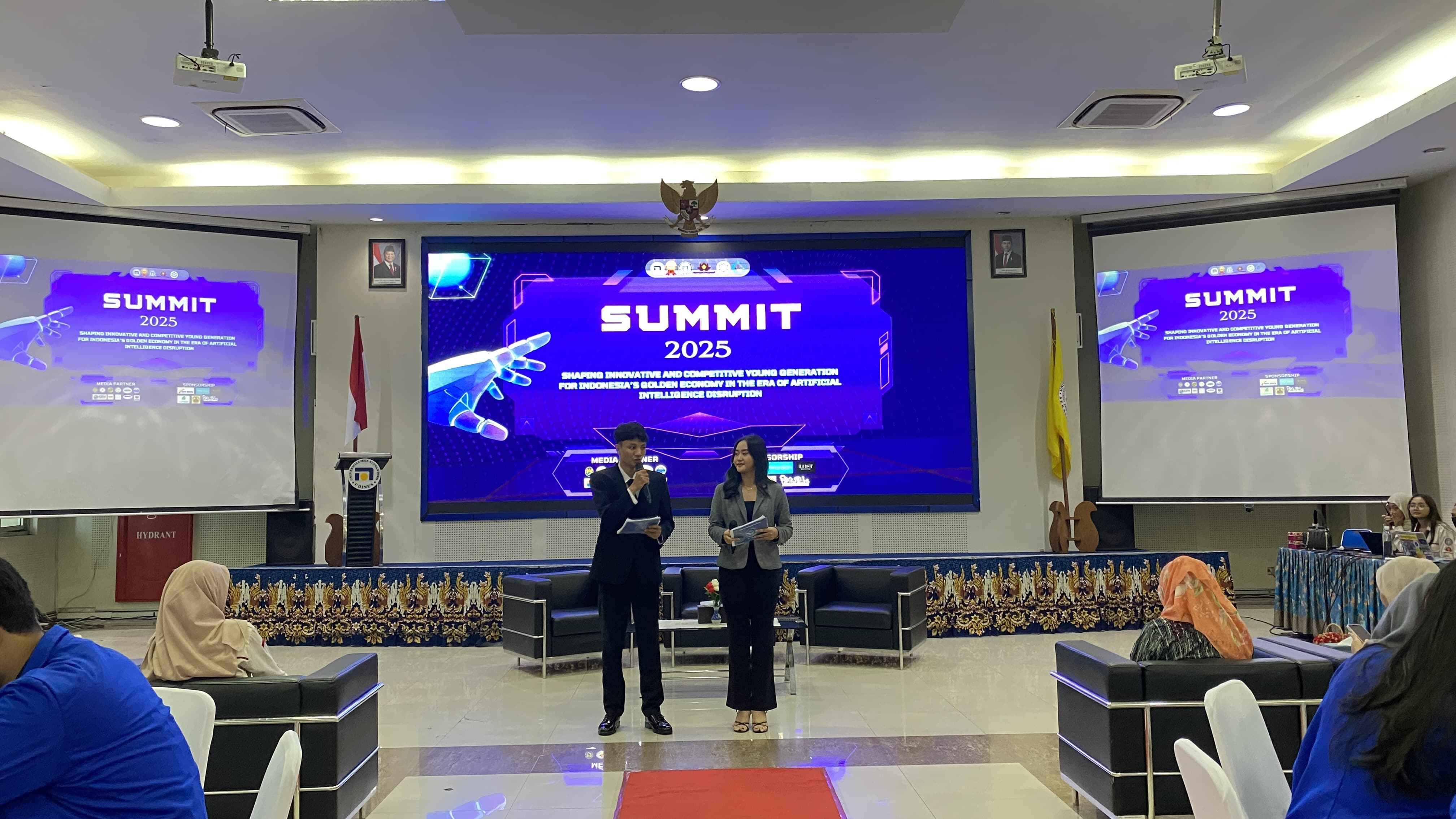4. Pembukaan MC